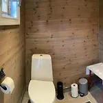 Feriehus Traditional Log By Mykletjonn *