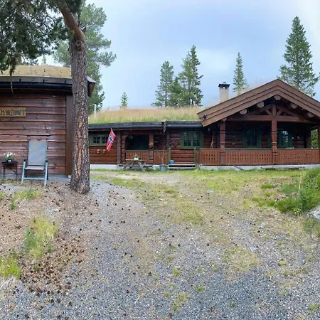 Traditional Log By Mykletjonn *